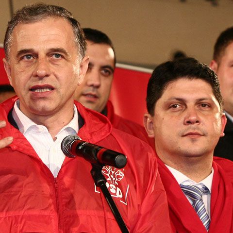 Titus Corlăţean a demisionat din funcţia de secretar general al PSD