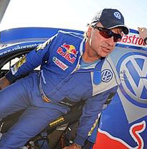 Dakar: Liderul clasei auto, Carlos Sainz, a abandonat în etapa a 12-a din cauza unui accident 