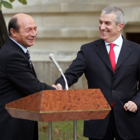 Băsescu a spus că Guvernul Tăriceanu a acţionat iresponsabil în 2008