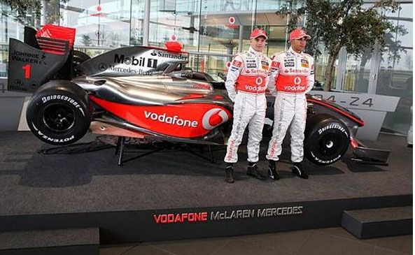 McLaren şi-a prezentat monopostul pentru 2009. Ron Dennis şi-a anunţat retragerea! - GALERIE FOTO 