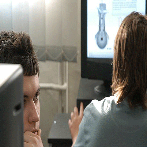 Lucrul cu mouse-ul devine obiect de studiu la şcoală