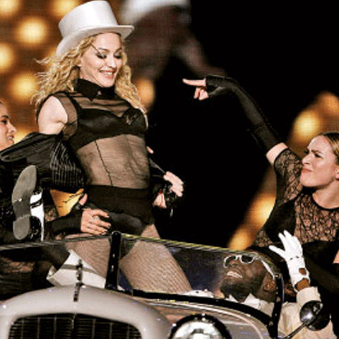 Poză nud a Madonnei la 20 de ani, de vânzare