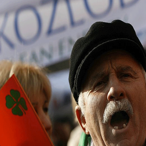 Mii de bulgari cer în stradă redeschiderea centralei nucleare Kozlodui