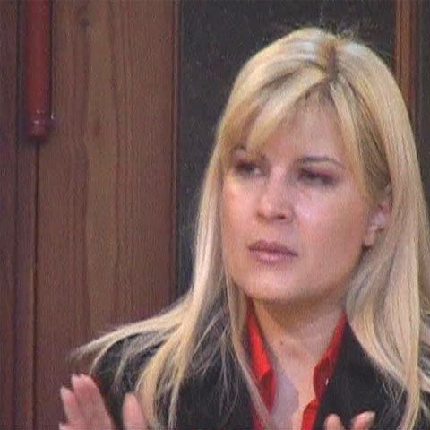 Ministrul Elena Udrea a plâns la târgul de turism de la Stuttgart