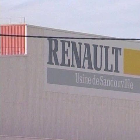 Statul francez ia în calcul acordarea unui ajutor financiar pentru Renault