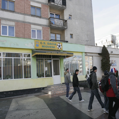 Clubul sportiv din Mioveni, "îngropat" de recesiunea de la Dacia