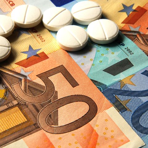 Criza din farmacii, rezolvată prin devalorizarea "leului-medicament"