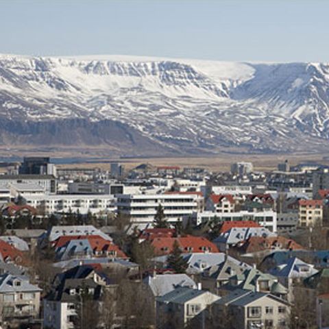 Noi proteste violente în Islanda