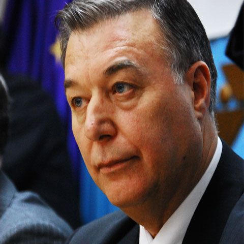 Victorel Lupu, primul prefect învestit în funcţie de actualul Guvern