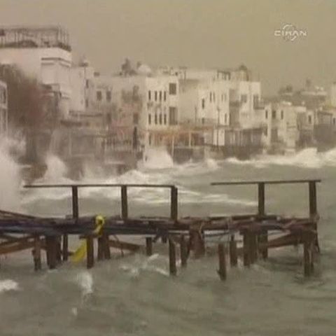 Nouă oameni au fost răniţi în Turcia, în timpul unei furtuni 