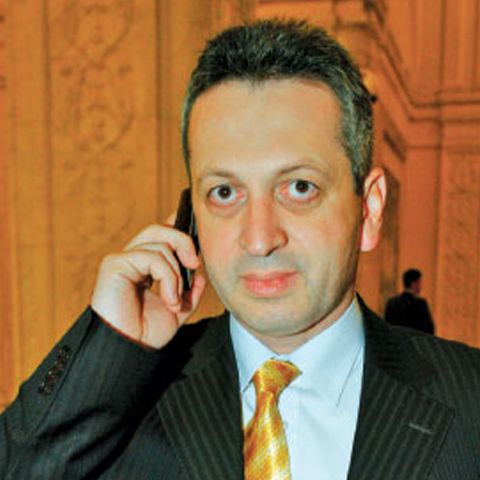 Resemnaţi cu Big Brother pe fir