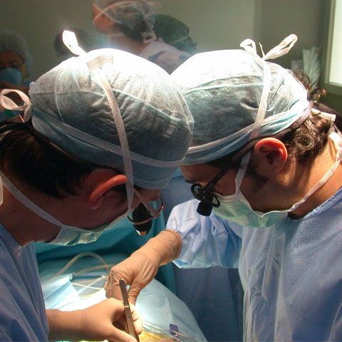 Campania \"Român pe patul de spital\": Semnalaţi orice caz deosebit întâlnit în spitalele din România