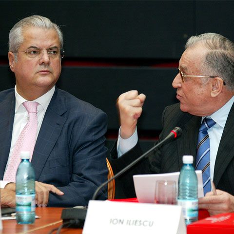 Frankfurter Allgemeine Zeitung: PSD l-ar sacrifica pe Năstase pentru ca CE să încheie monitorizarea pe justiţie