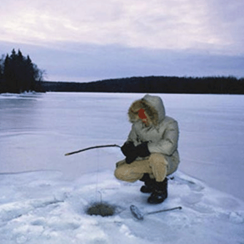 Pescuitul la copcă, fir întins cu ţuică fiartă 