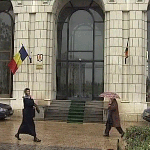 Sindicatele şi reprezentanţii Ministerului Finanţelor au discutat despre buget 