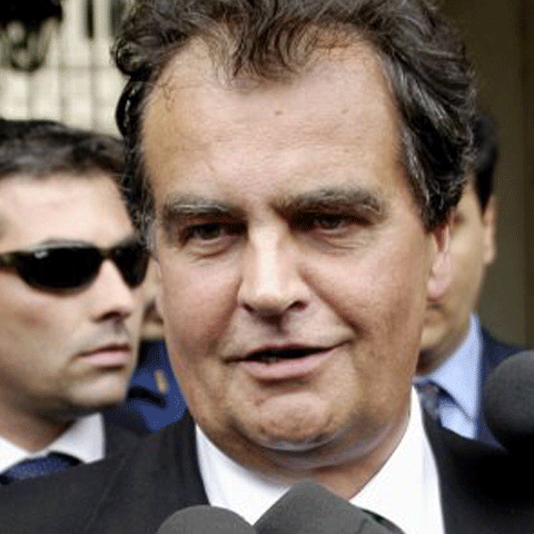 Un membru al guvernului italian cere castrarea violatorilor, în urma protestelor iscate după arestarea a şase români pentru viol