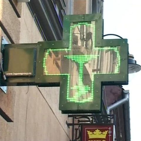 Asociaţia Bolnavilor Cronici anunţă că nu se mai găsesc medicamente 