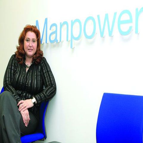 Patru din zece femei vor să ajungă în top management