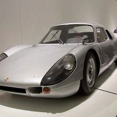 La Stuttgart s-a deschis primul muzeu Porsche 