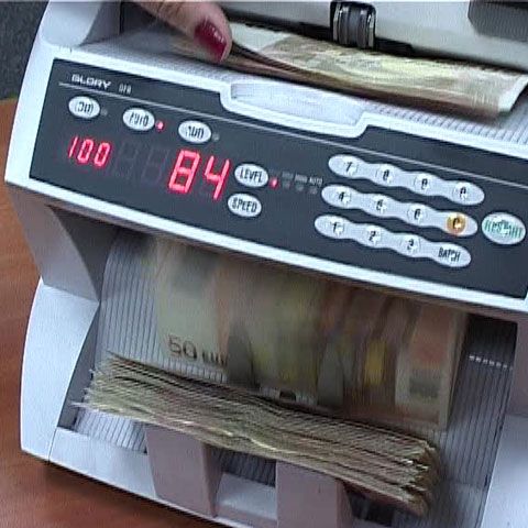 Restanţele la credite au crescut cu 73% în ultimul an