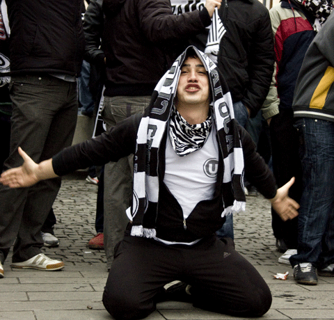 Mitingul suporterilor lui "U" Cluj s-a încheiat după o oră fără să apară incidente. VEZI GALERIE FOTO