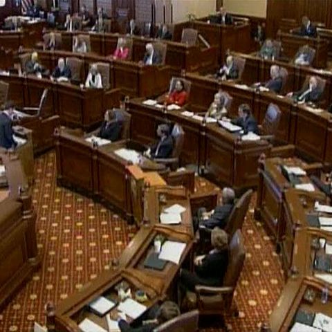 Guvernatorul statului Illinois a fost destituit de Senatul statului 