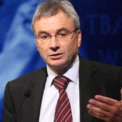 UEFA îşi propune să diminueze diferenţa între cele mai bogate cluburi din Europa şi restul echipelor 