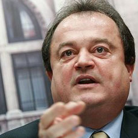 Vasile Blaga vrea să facă 6.000 de apartamente în acest an
