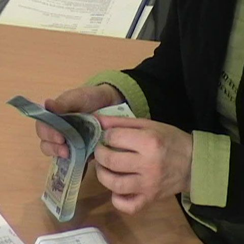 Anul trecut, românii au depus în bănci 38 de miliarde de euro, potrivit BNR