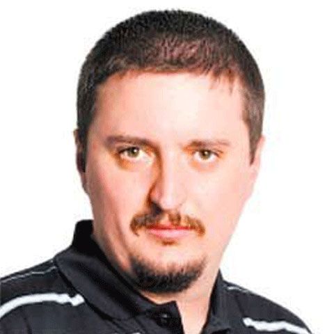 Silviu Sergiu: Paranghelia de la capul mortului