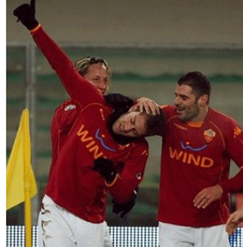 Italia - Mexes şi Menez au avut un conflict cu trei fani ai lui Lazio 