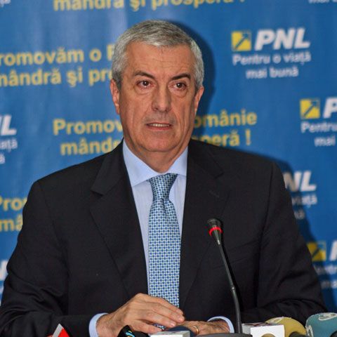Tăriceanu: În calitate de preşedinte al PNL, mă gândesc să iau în calcul candidatura mea la prezidenţiale