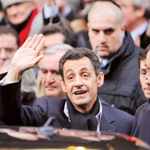 Poliţia, decapitată de dragul lui Sarkozy