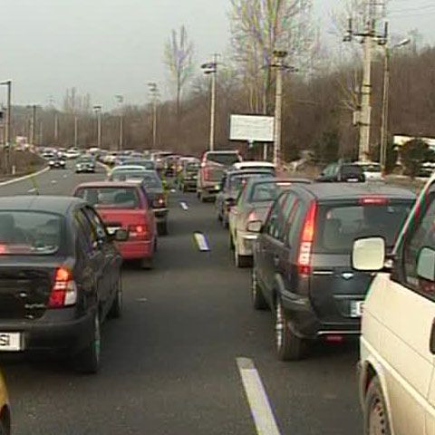 130 de persoane din Alba au câştigat în instanţă recuperarea taxei de primă înmatriculare