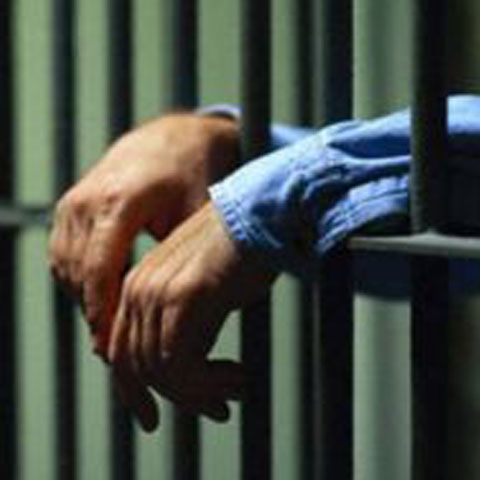 Doi români închişi pe nedrept pentru agresiune sexuală primesc despăgubiri de la statul italian