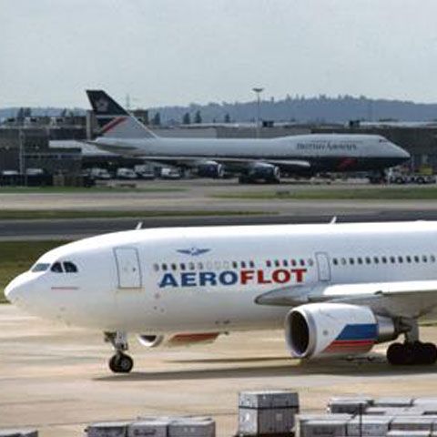 Pasagerii unui avion rusesc au cerut înlocuirea unui pilot pentru că îl suspectau că băuse