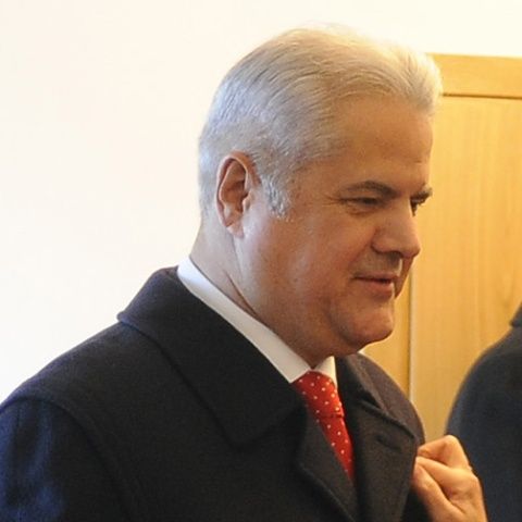  Deputaţii jurişti au votat împotriva urmăririi penale a lui Adrian Năstase 