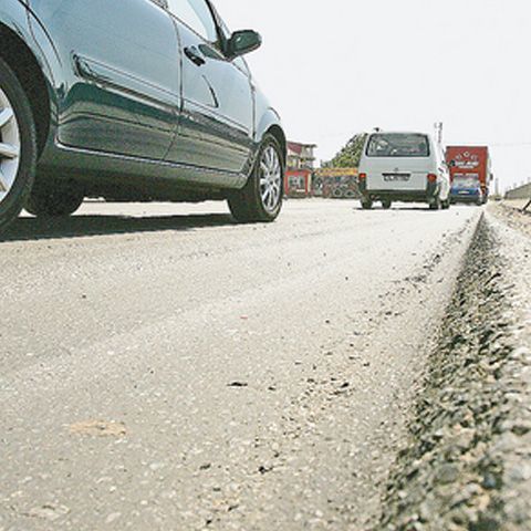 Un bărbat din Deva a scăpat cu viaţă după ce a căzut de la înălţimea de 30 de metri