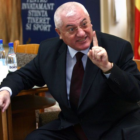 Dragomir: "Am cunoscut un om mai puternic decât Paszkany, căruia nu au putut să îi numere gloanţele din burtă"