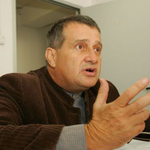 Mircea Dinescu, şef peste vânători şi pescari 