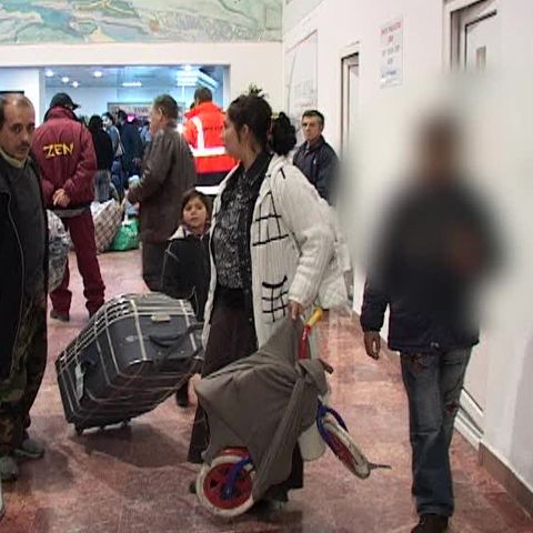 150 de romi au fost repatriaţi pe cheltuiala statului francez 