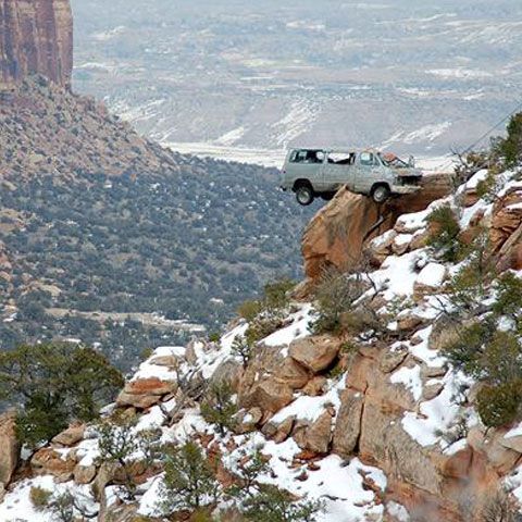 Cele mai spectaculoase accidente în fotografii