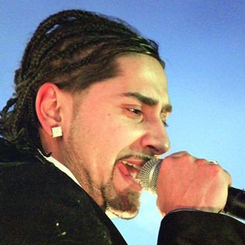 "Fata de la ţară", dedicaţie pentru Moni