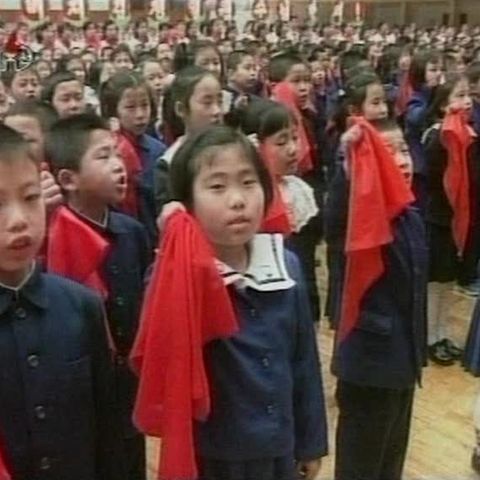Kim Jong-Il a băut în exces la o întâlnire cu un emisar chinez 
