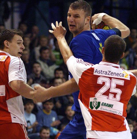 Marian Cozma era cel mai înalt handbalist din lume