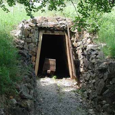 O explozie s-a produs în subteranul minei Paroşeni