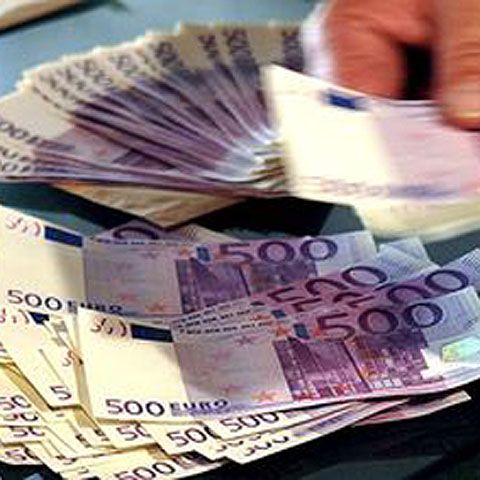 Importatorii şi exportatorii români vor avea mari probleme în 2009