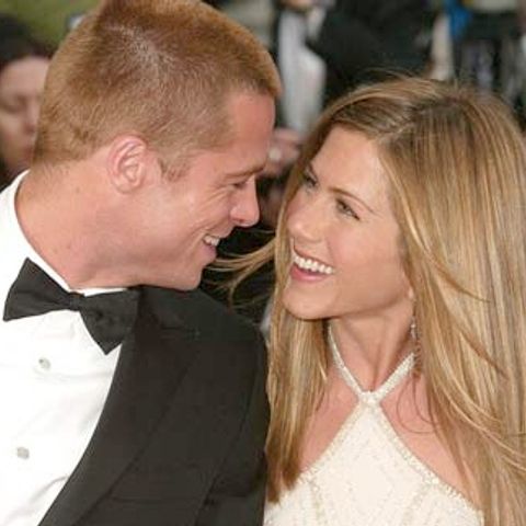 Brad Pitt o regretă pe Jennifer Aniston