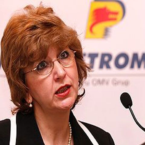 Petrom caută încă o jumătate de miliard de euro la BEI şi BERD