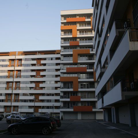 Guvernul doreşte să majoreze impozitul pe case de şase ori 